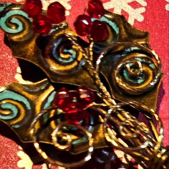 Merry and Bright Christmas, Brooch. - Picture 2 of 6